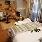 בית הארחה Paramythenio Synikia Mesi Trikalon