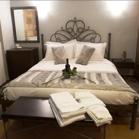 Paramythenio Guest house