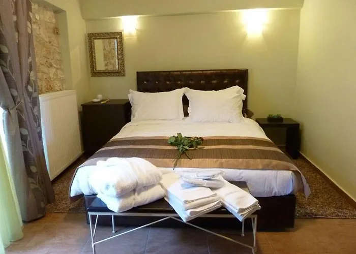 Paramythenio Konukevi Synikia Mesi Trikalon